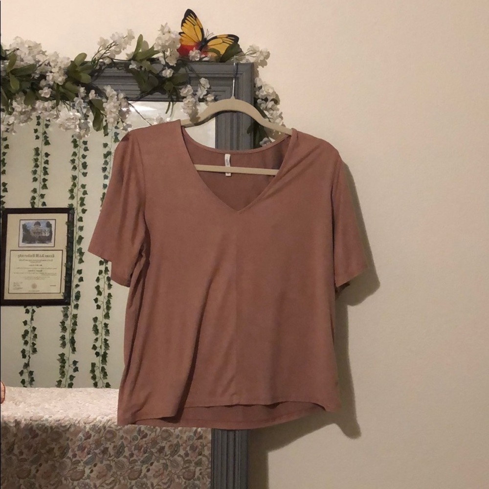 🌼 Suede top!!